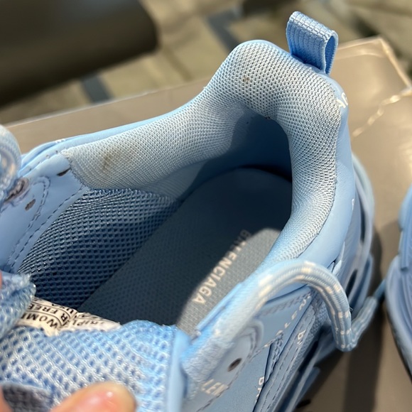 Balenciaga Triple S Sneaker - Picture 14 of 17